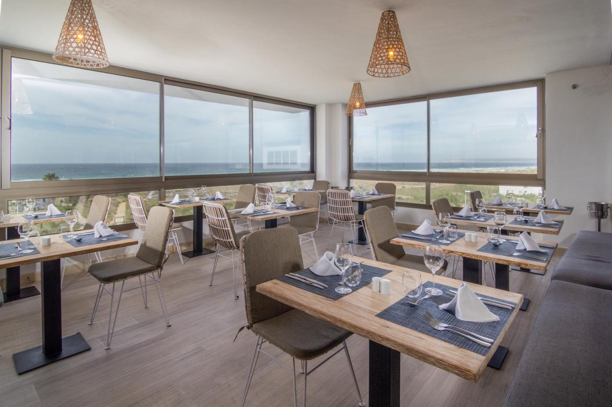 Zahara Beach & Spa By Qhotels - Adults Recommended Zahara de los Atunes Exterior photo Restaurant